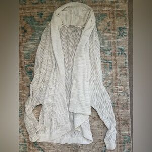Elegant Cream Women's Sweater